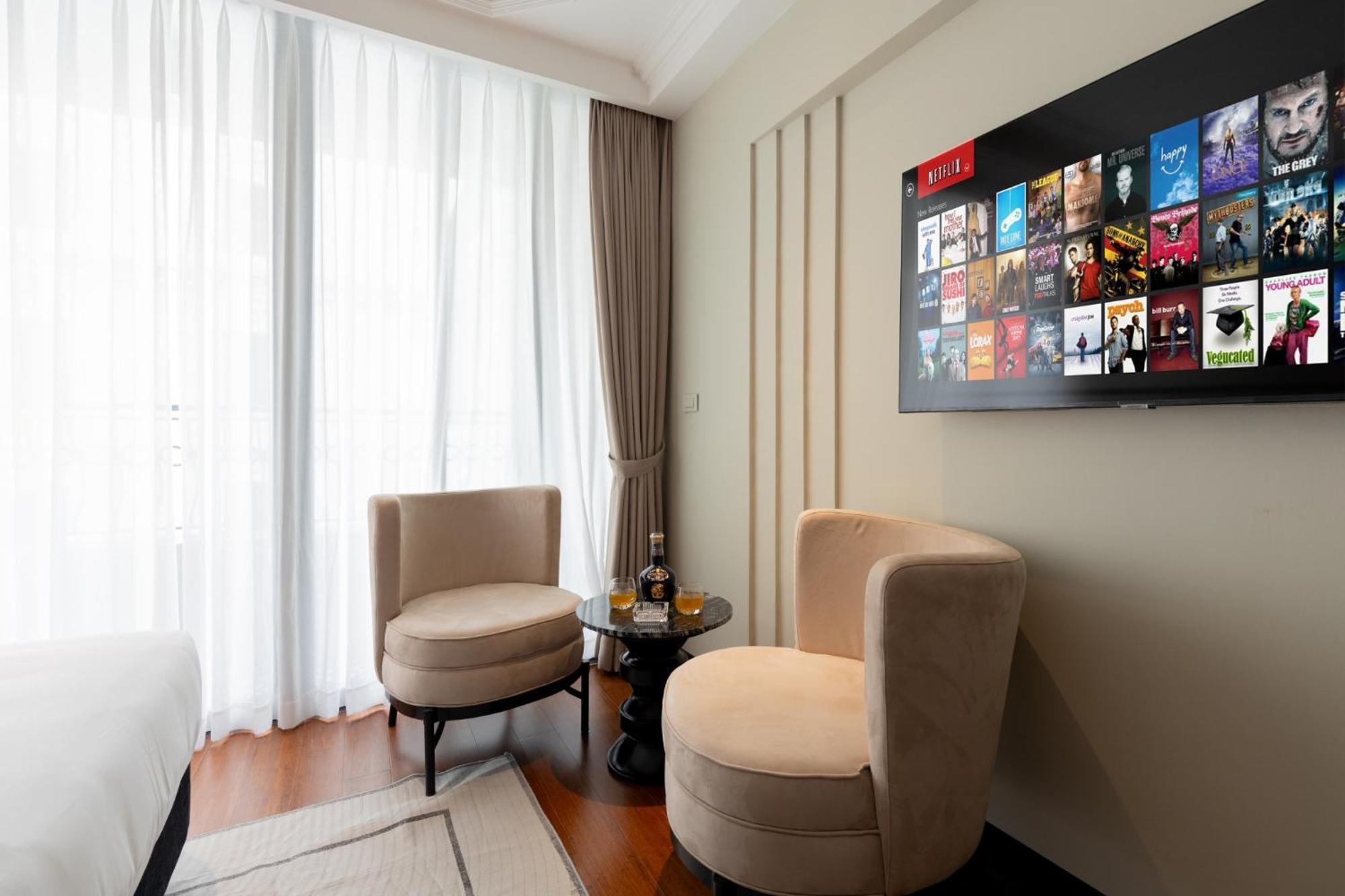 Sword Lake Hotel Hanoi Bagian luar foto