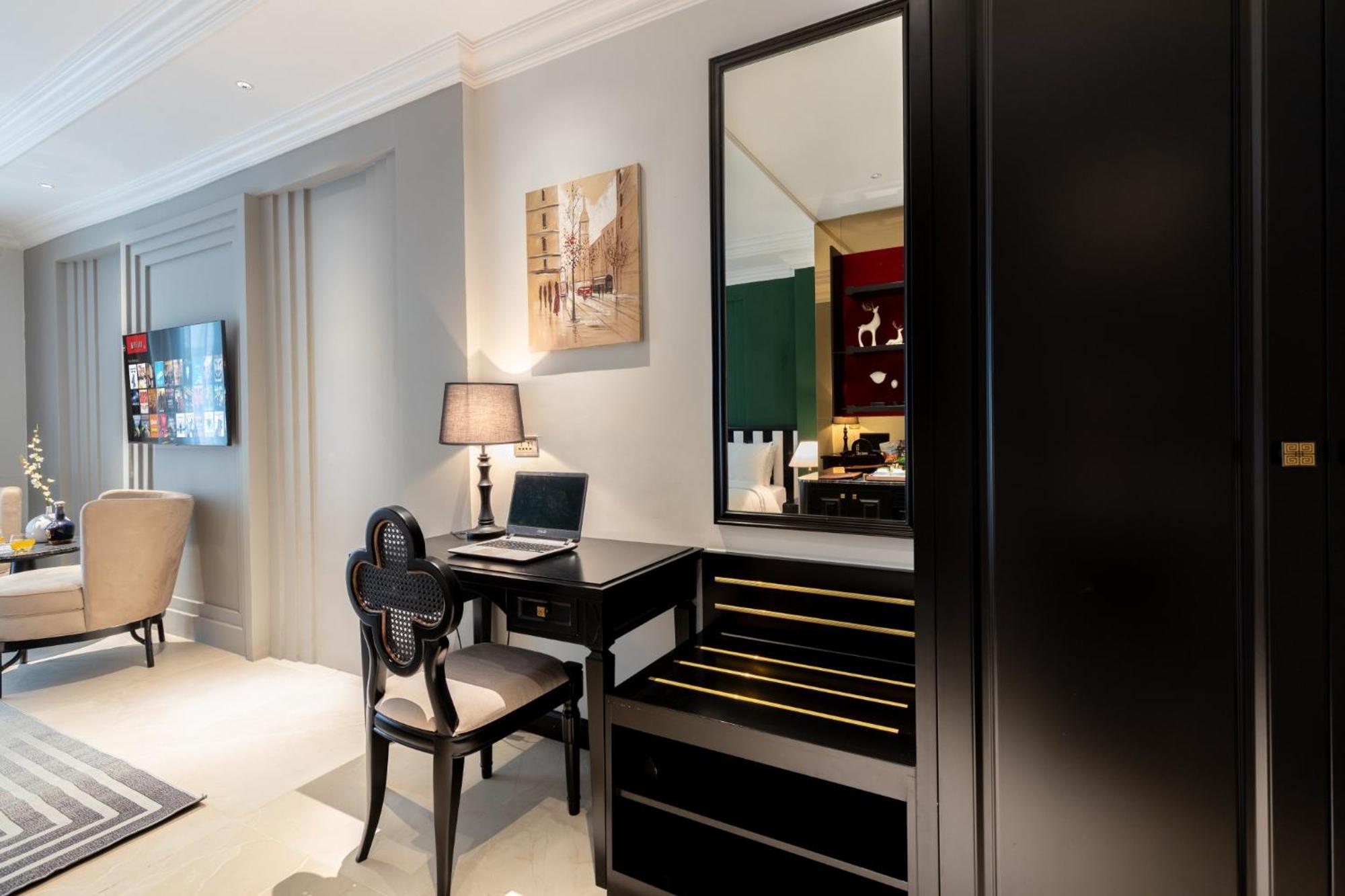 Sword Lake Hotel Hanoi Bagian luar foto
