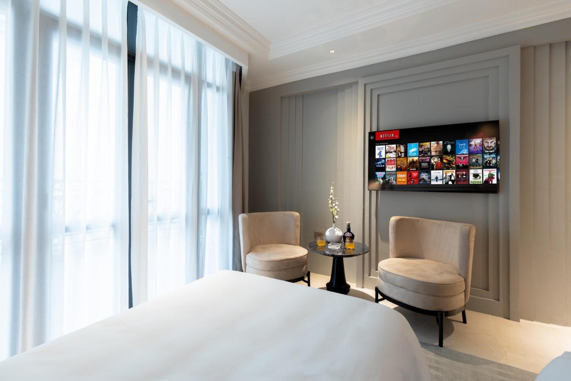 Sword Lake Hotel Hanoi Bagian luar foto