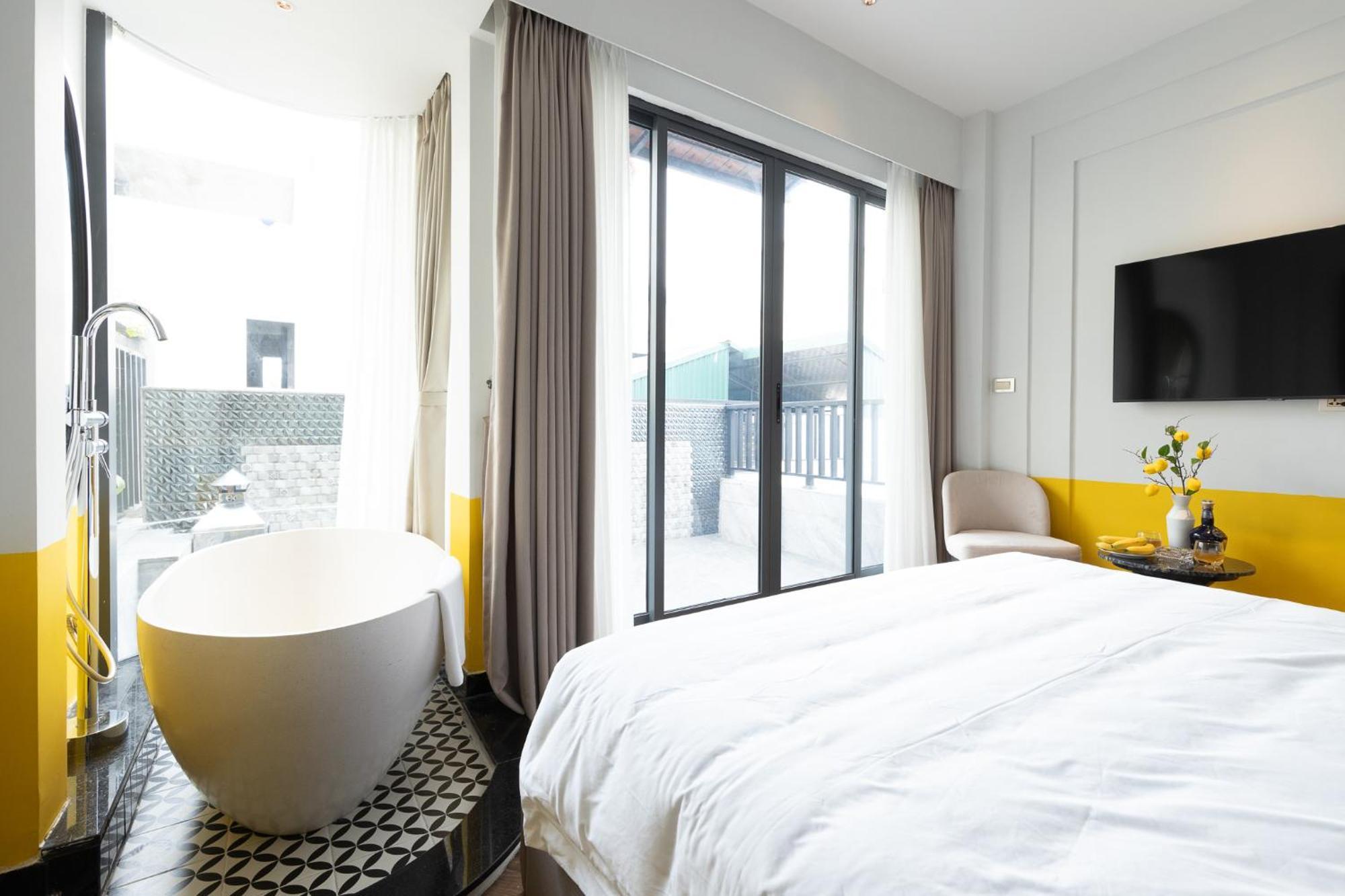 Sword Lake Hotel Hanoi Bagian luar foto